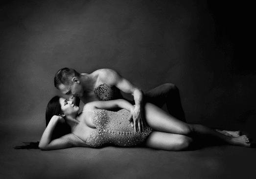 Fotografía pareja en blanco y negro